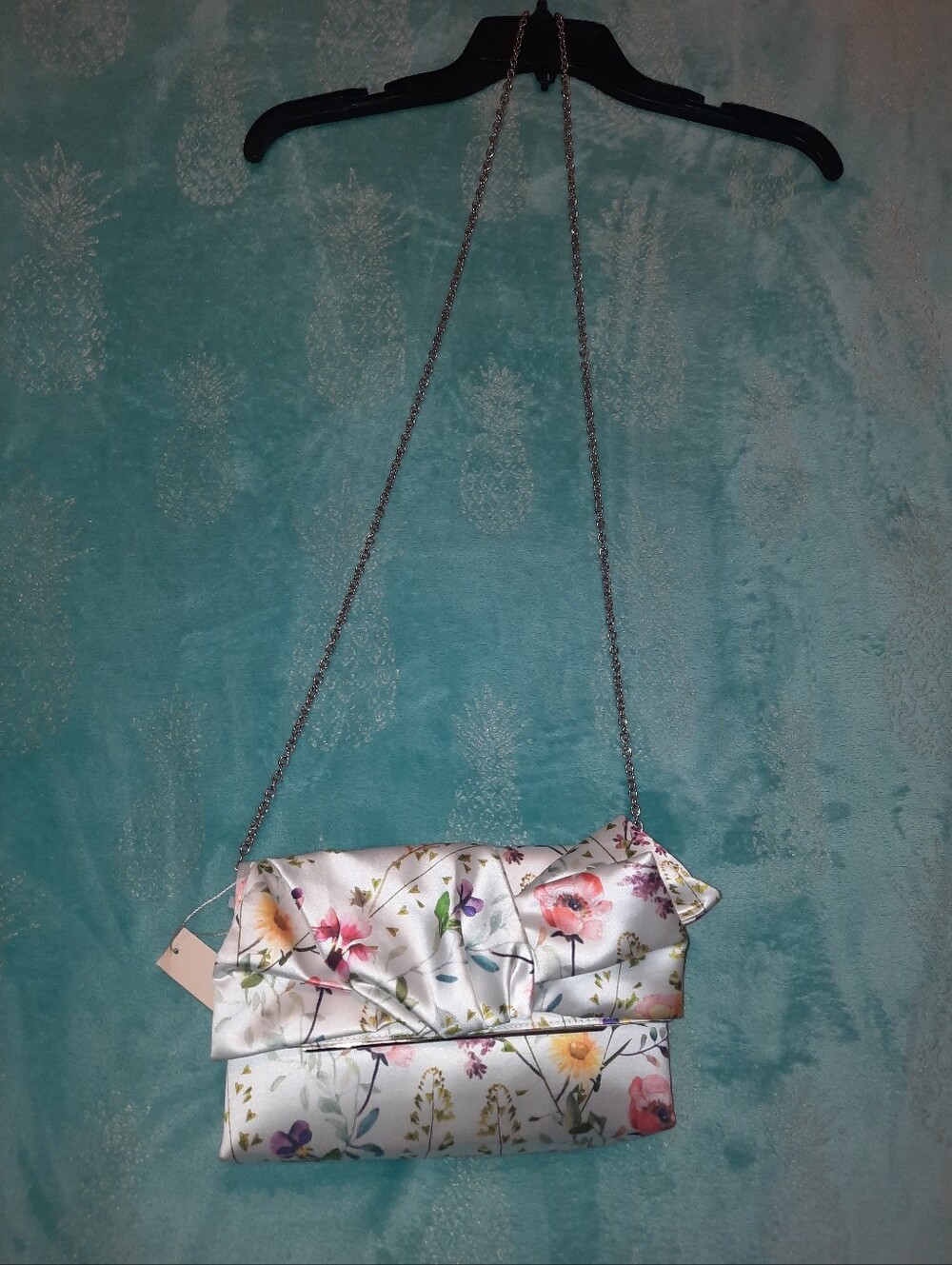 Badgley Mischka White Floral Satin Foldover Clutch with Chain